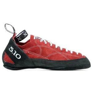 Five Ten
Coyote Lace-Up Climbing Shoe Size 7.5